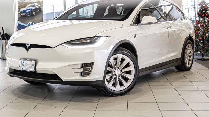 TESLA MODEL X 2020 5YJXCBE2XLF300081 image